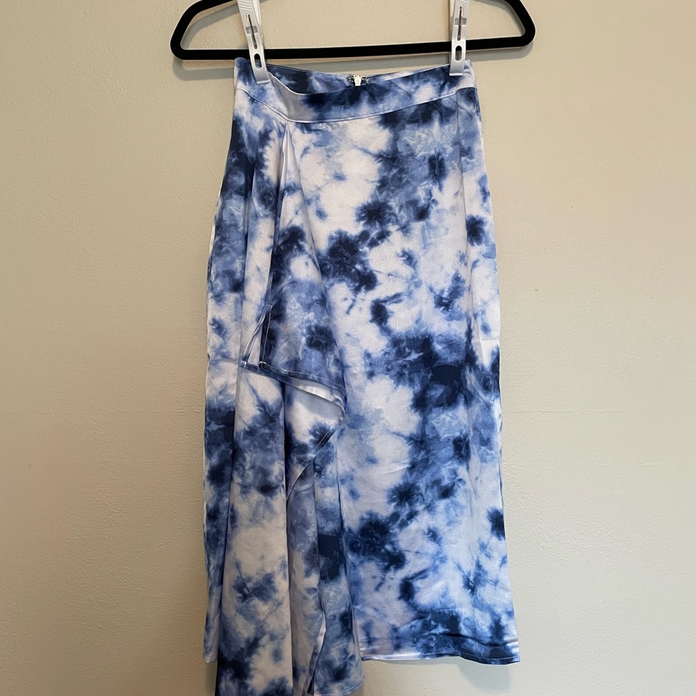 5/$25❌ FINAL CALL❌ NWT-F21 split side skirt - Picture 7 of 7